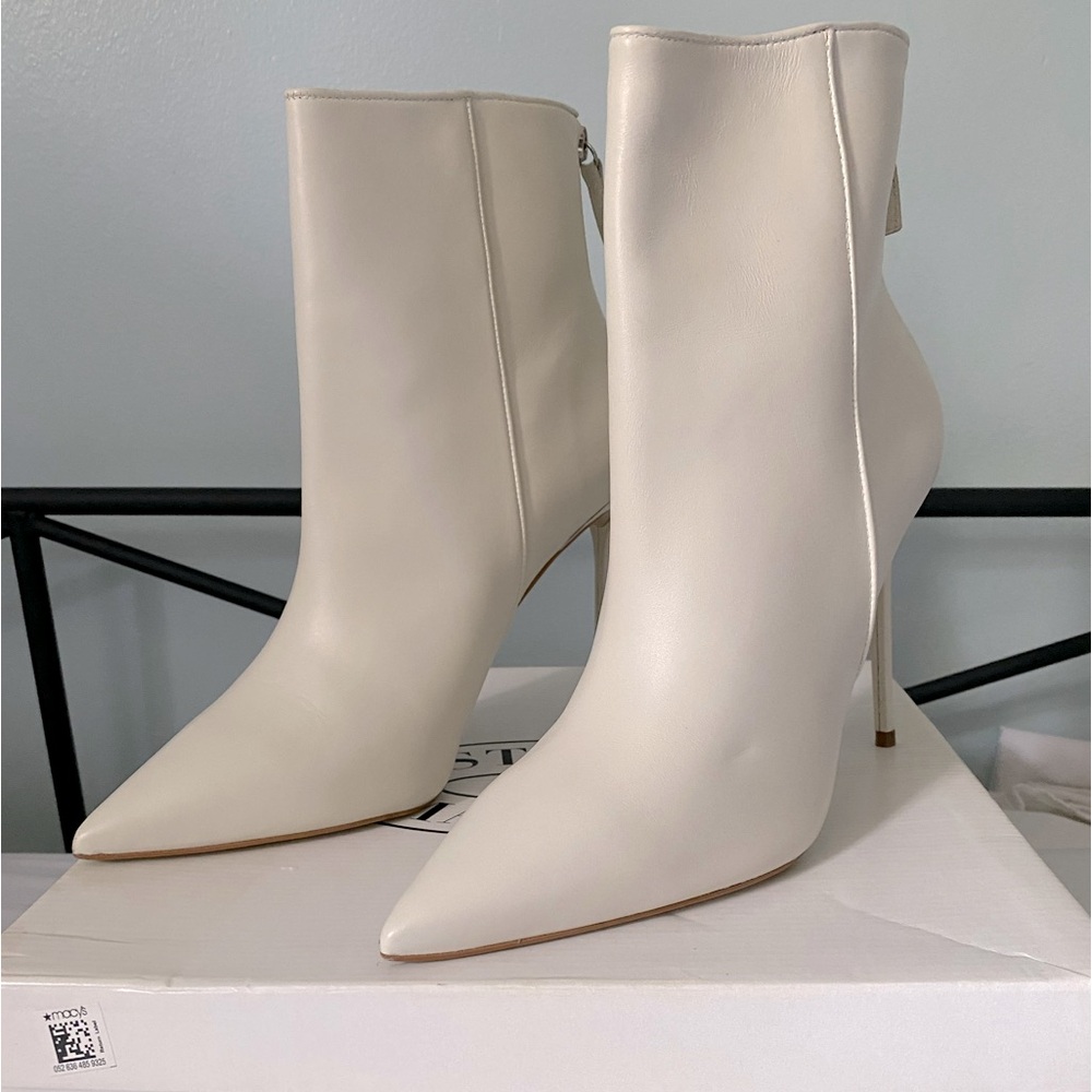 Steve Madden